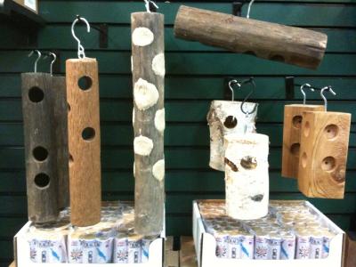 suet log display